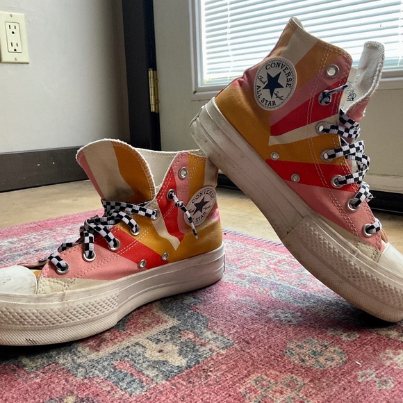 Converse Chuck Taylor All Star High Top Sunshine Edition Women’s 8 - Picture 1 of 8